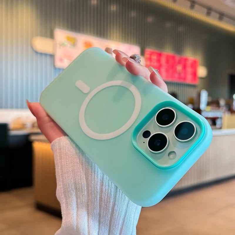 Soft Feel Magsafe Case - Cyan
