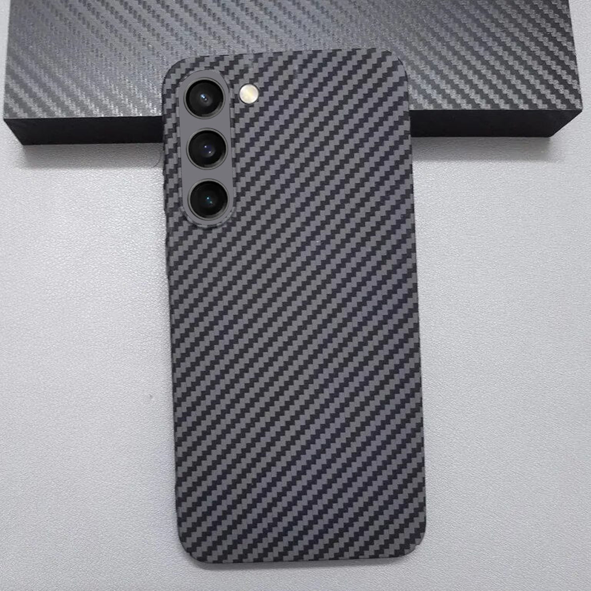 Galaxy S22 Ultra - Ultra Thin Carbon Fiber Texture Case