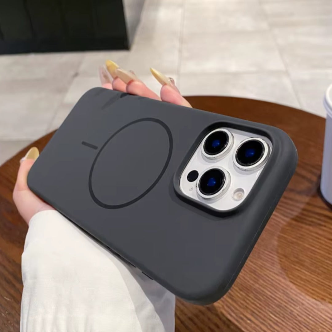 Liquid Silicone Soft MagSafe Case - iPhone