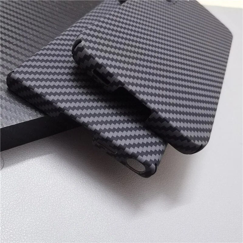 Galaxy S22 Ultra - Ultra Thin Carbon Fiber Texture Case