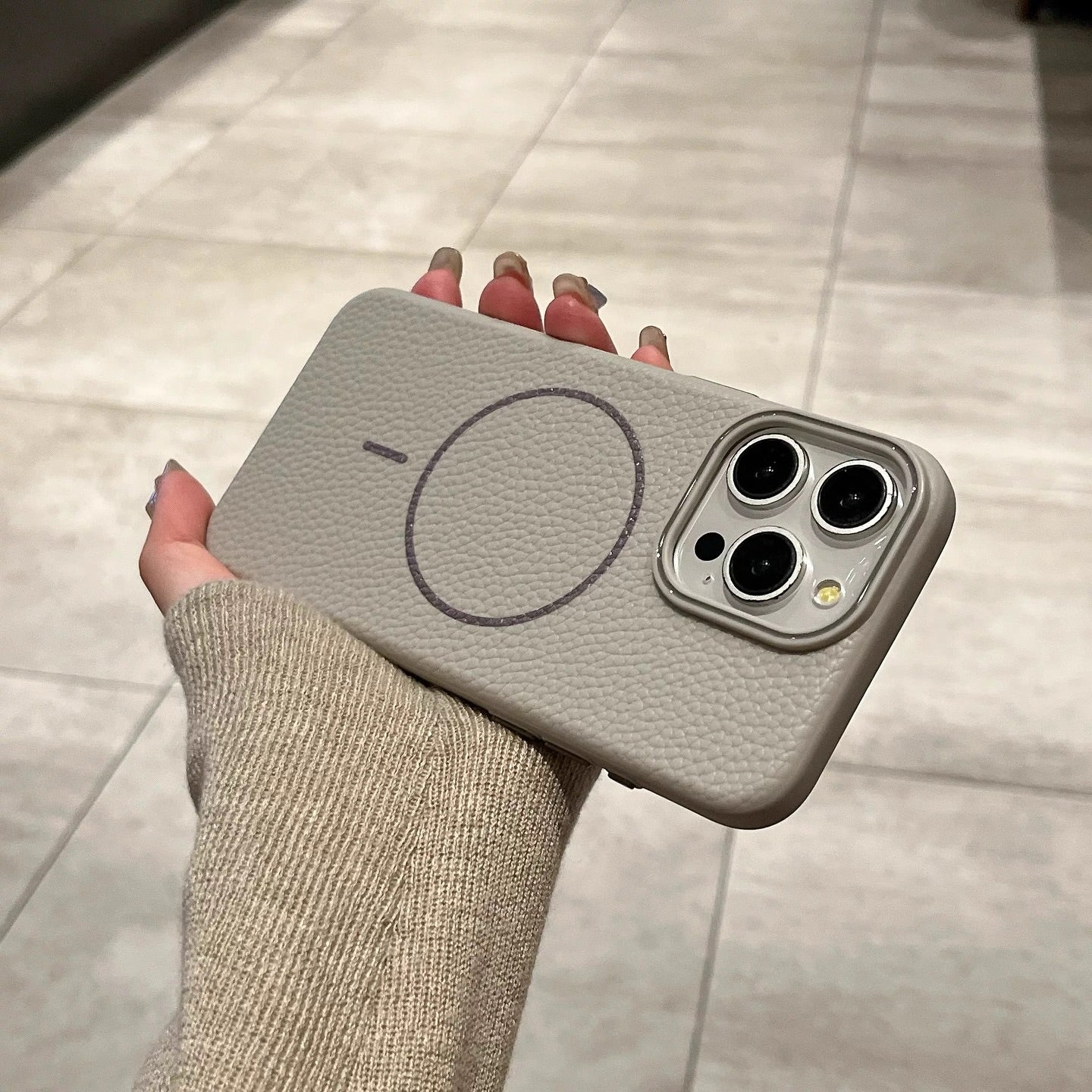 iPhone - SkinMag Leather Case