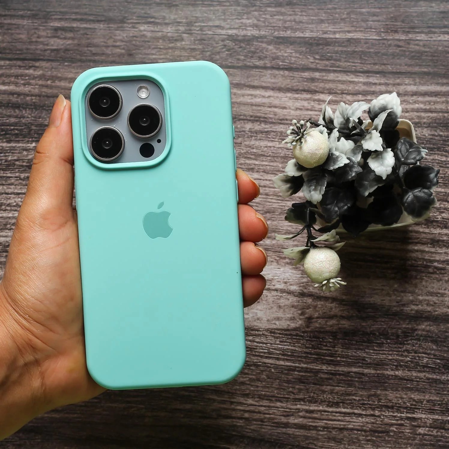 Silicone Logo Case - iPhone
