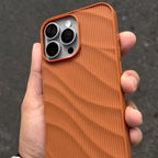 Minimal Wave Shield Case