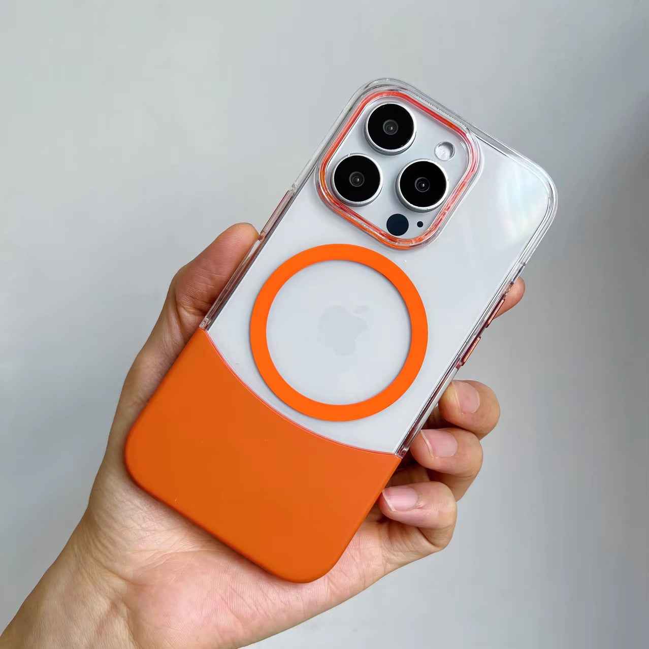 iPhone - Transparent MagSafe Shell Case