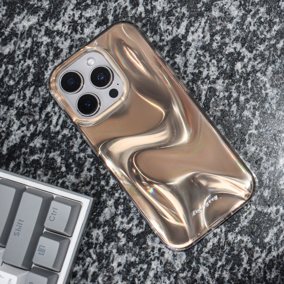 Liquid Luxe Mirror Case - iPhone