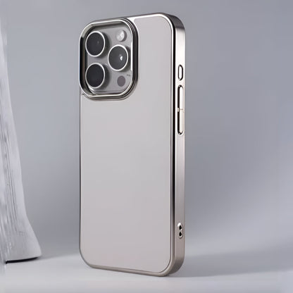 Titan Glow Case - iPhone