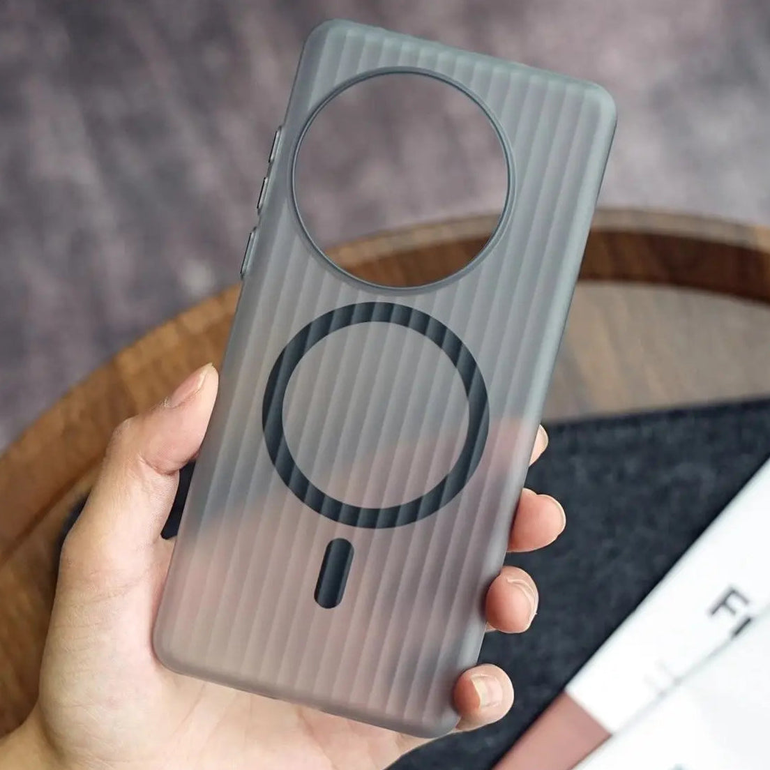 OnePlus Series - Corrugated Pattern MagSafe Matte Case