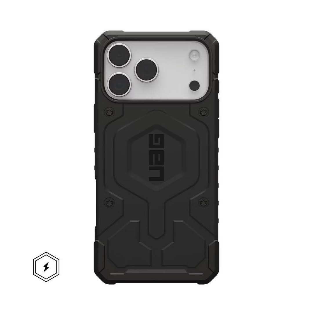 Pathfinder MagSafe UAG Case - iPhone