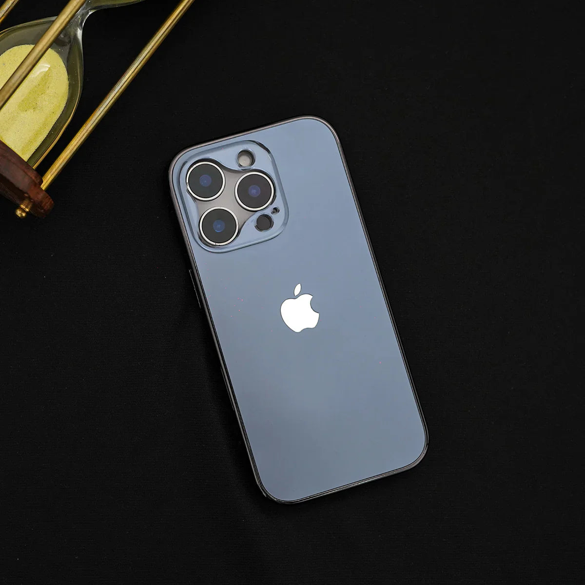 Alloy Edge Reflective Case