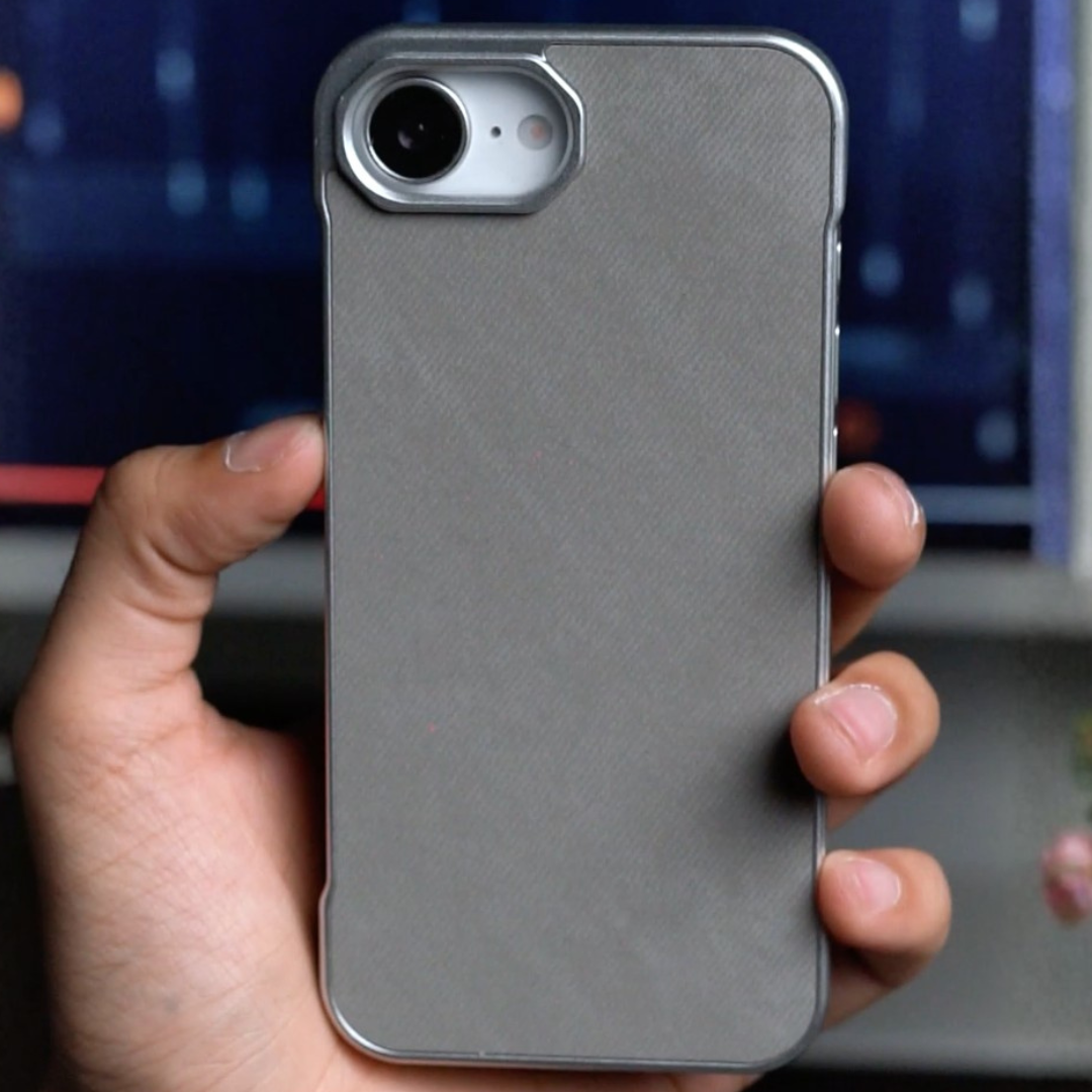 Borderless Elegance Case