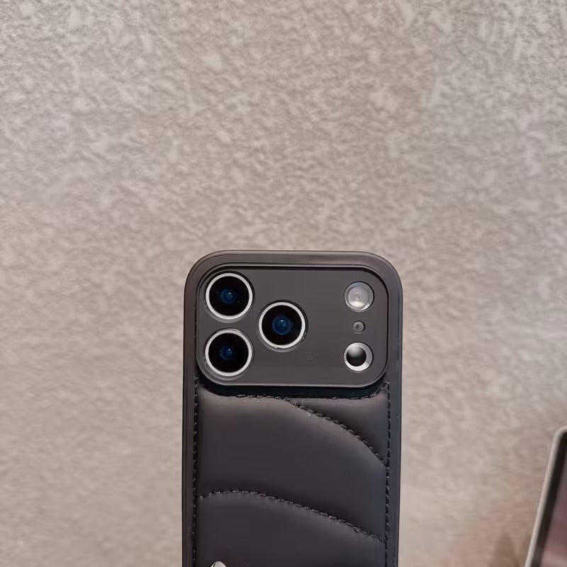 Quilted Luxe - iPhone