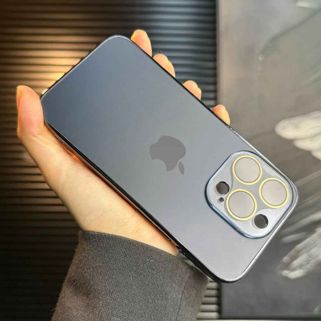 iPhone - Alloy Edge Reflective Case