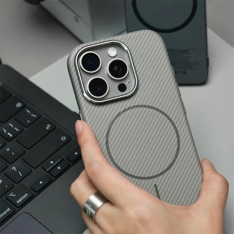 Carbon Elite MagSafe Case