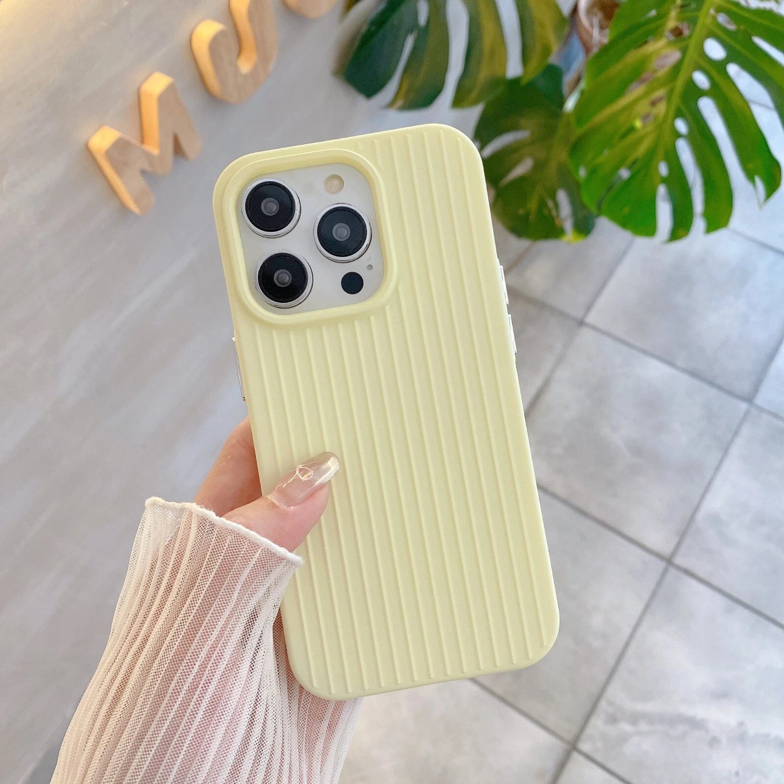 Decent Lined Case